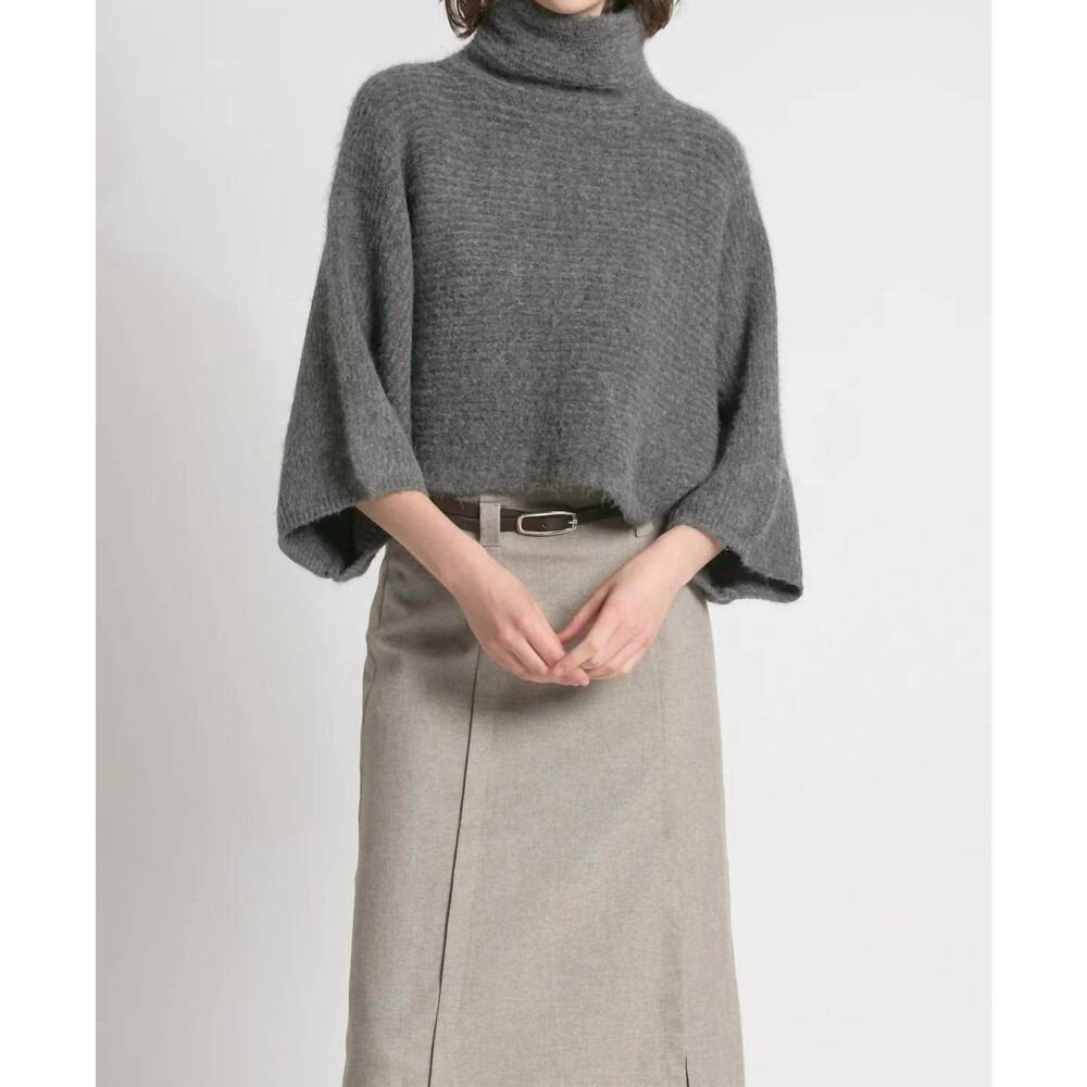 NEW LOOK BY M crop cocoon sweater in charcoal